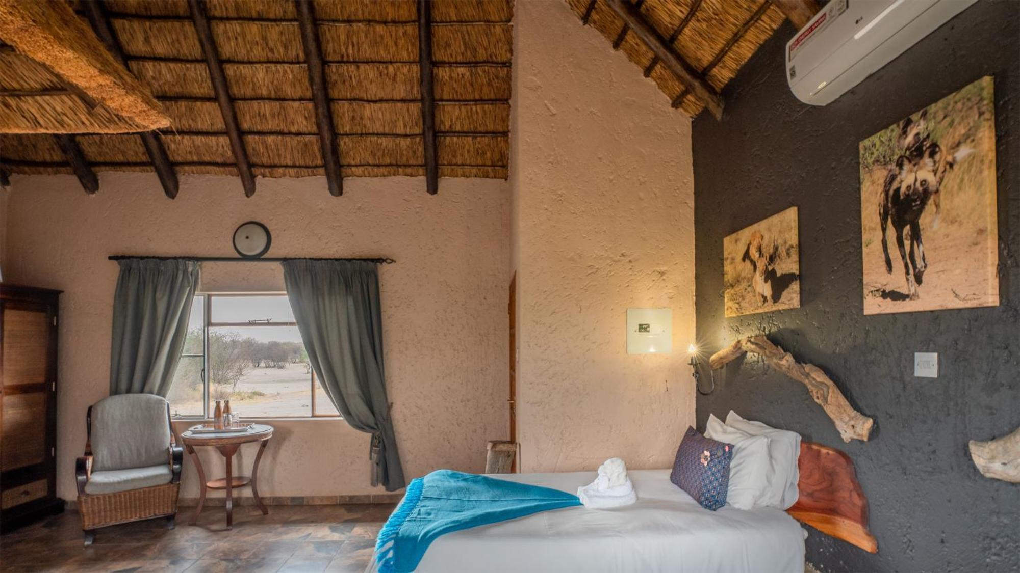 Grassland Safari Lodge Ghanzi Esterno foto