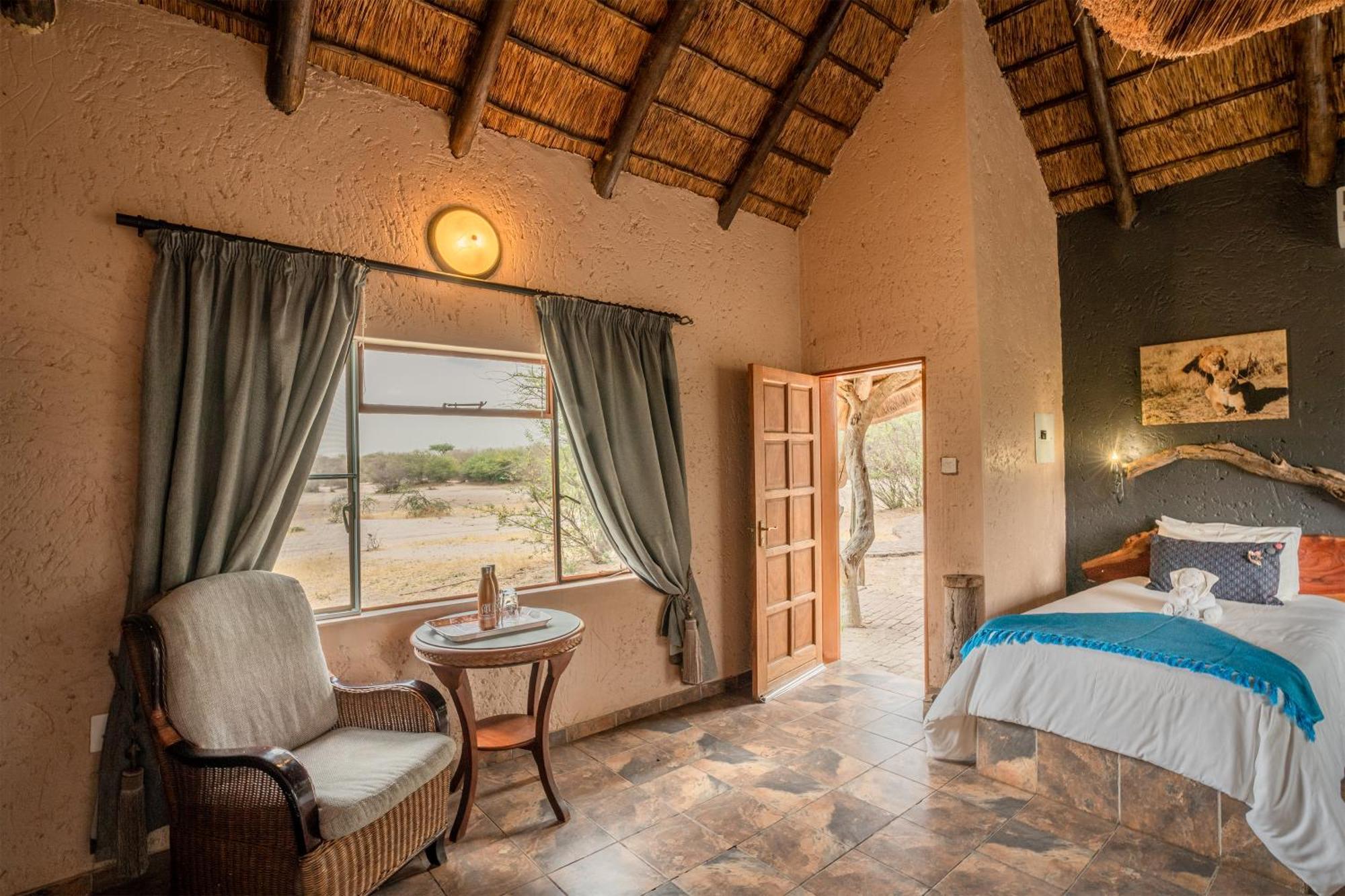Grassland Safari Lodge Ghanzi Esterno foto